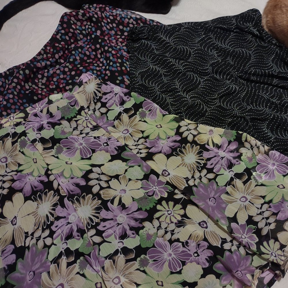 SALE Lot of 3 women's skirts, Large.